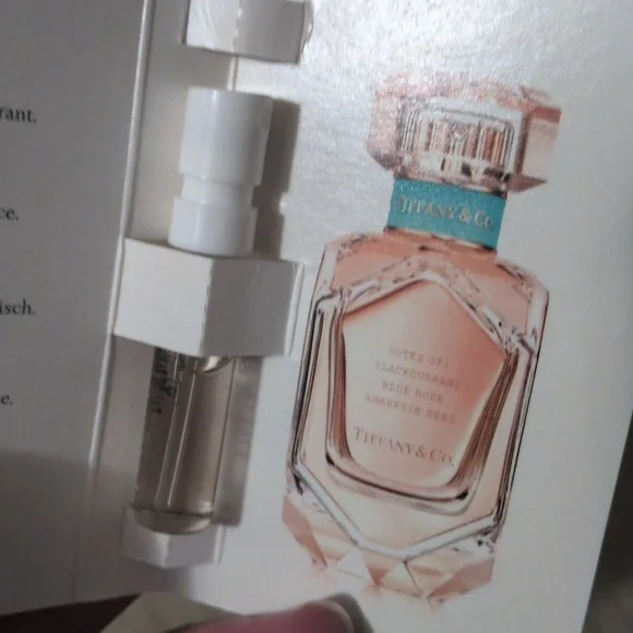 FREE W/ BUNDLE - Tiffany & Co Rose Gold E D P Trial Size NEW - Picture 3 of 3